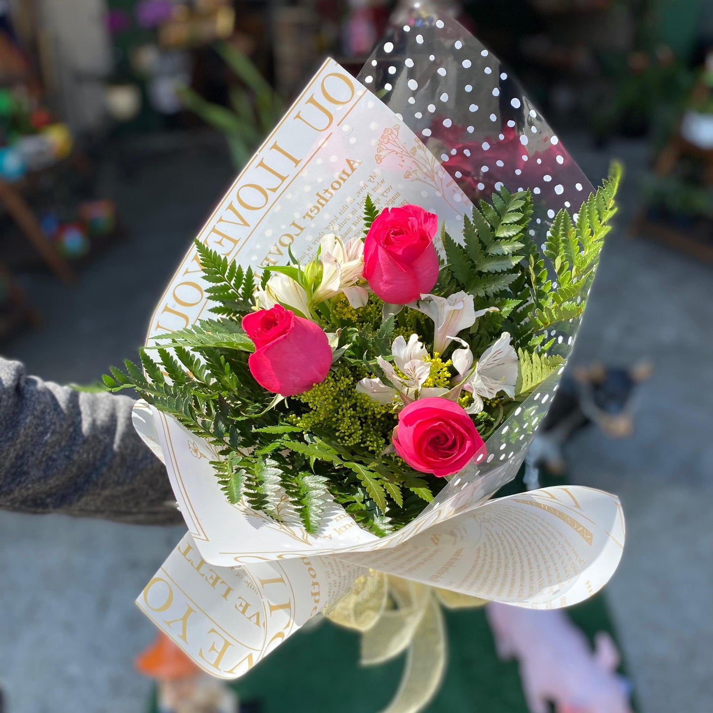 Buquê de 3 Rosas Cor de Rosa