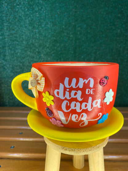 Xícara Artesanal Vermelha