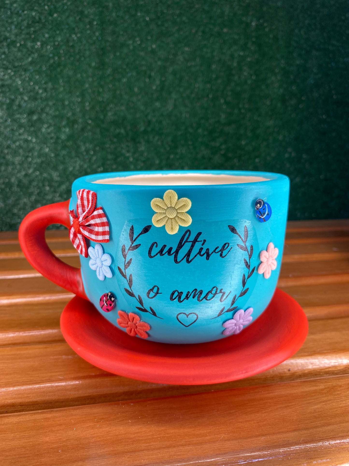 Xícara artesanal azul