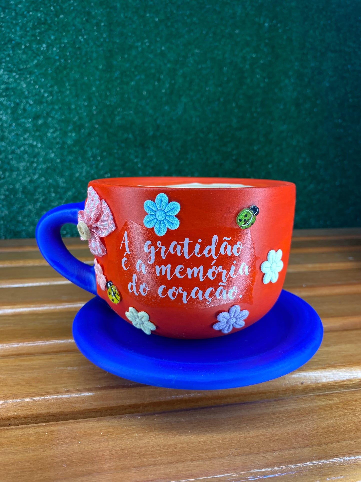 Xícara Artesanal Vermelha