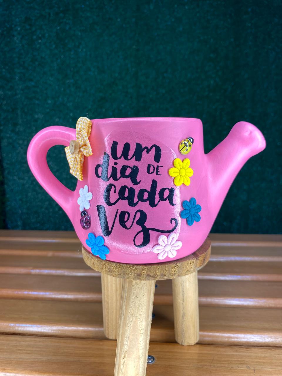 Vasinho Regador de Cerâmica Artesanal